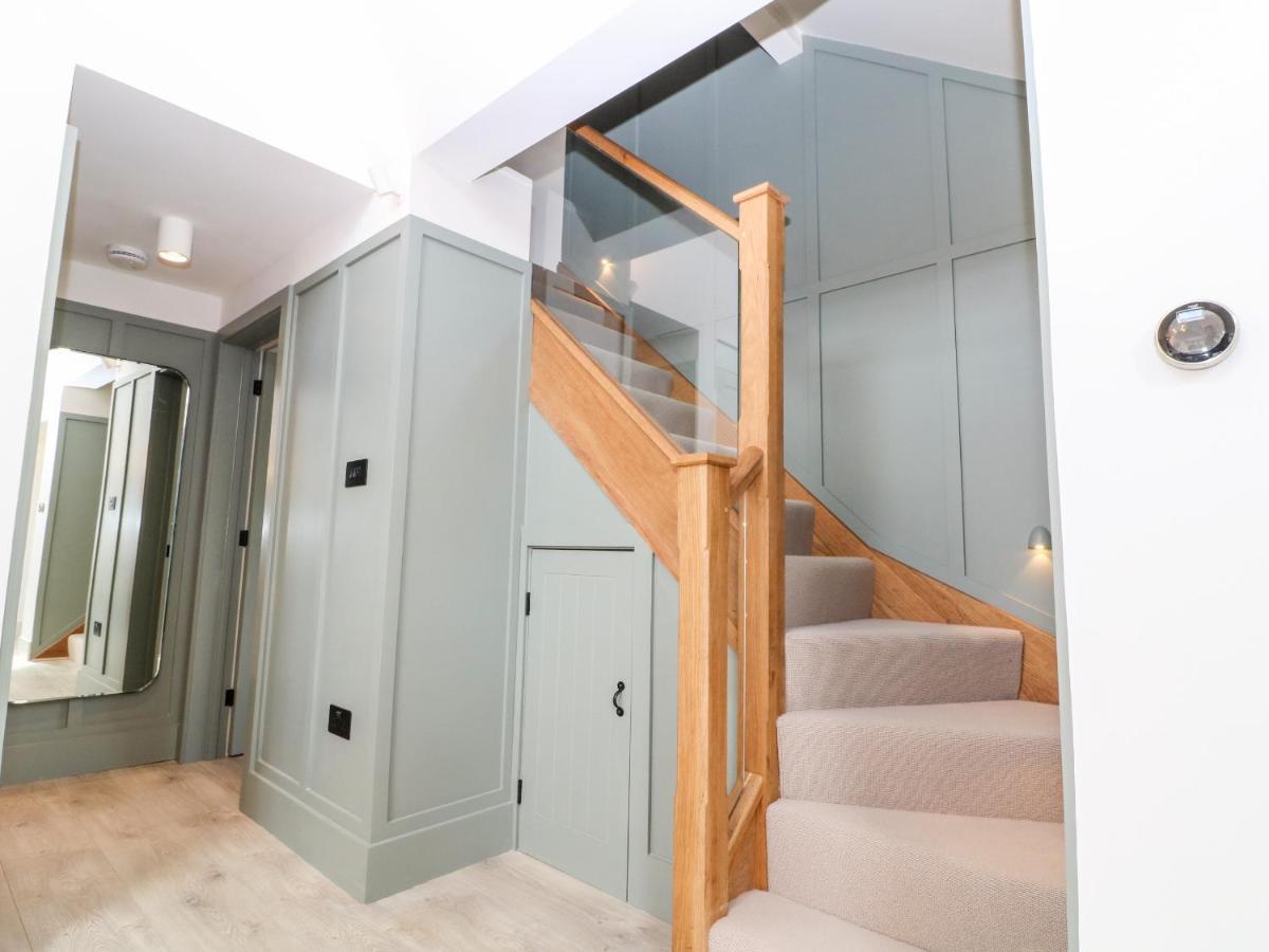 12 Manor Farm Close 金汉 外观 照片